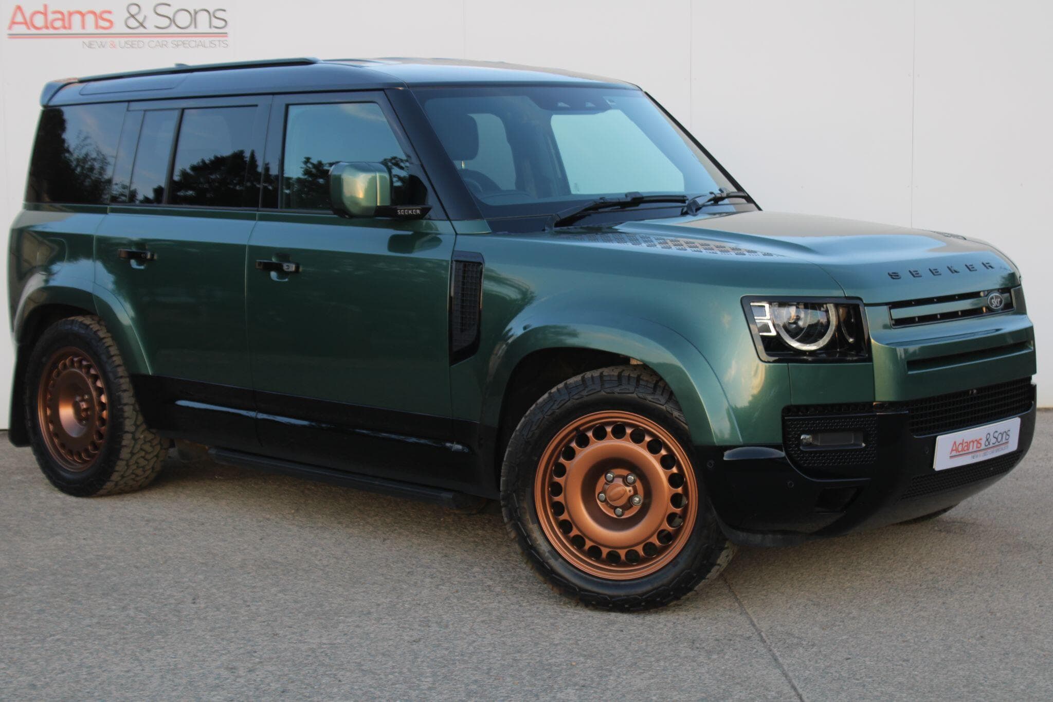 Land Rover Defender 110